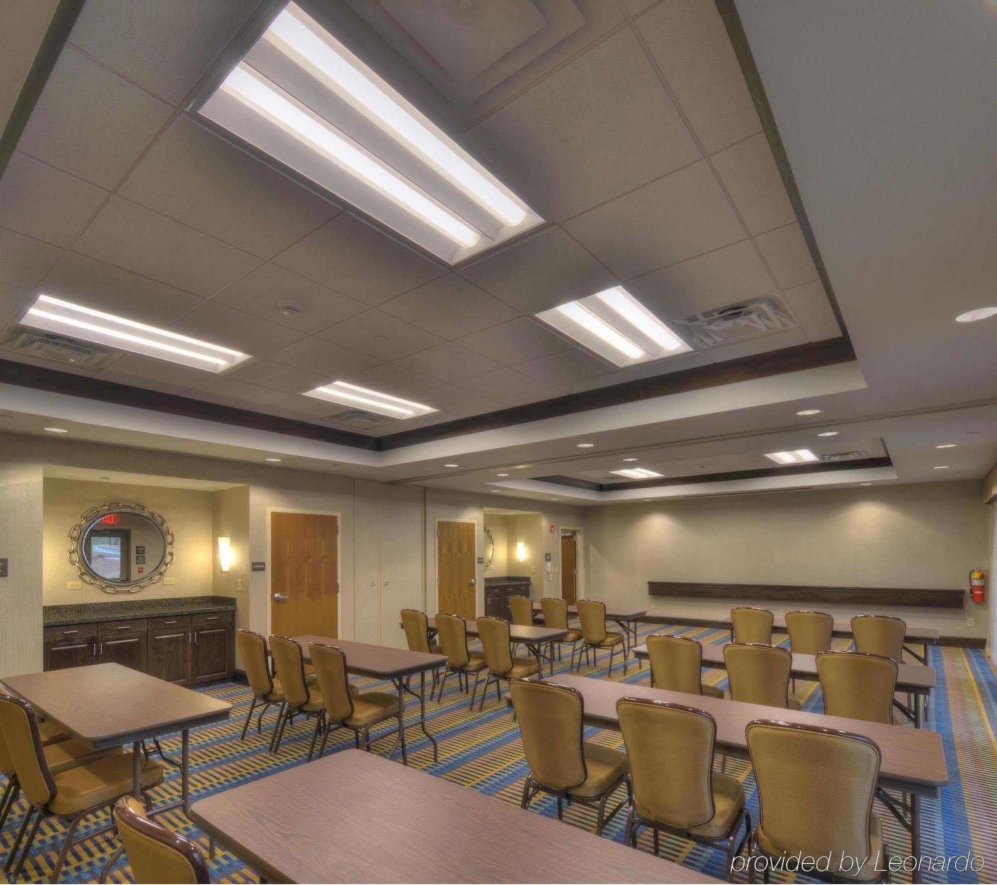 Hampton Inn Columbus/South-Fort Benning Bagian luar foto